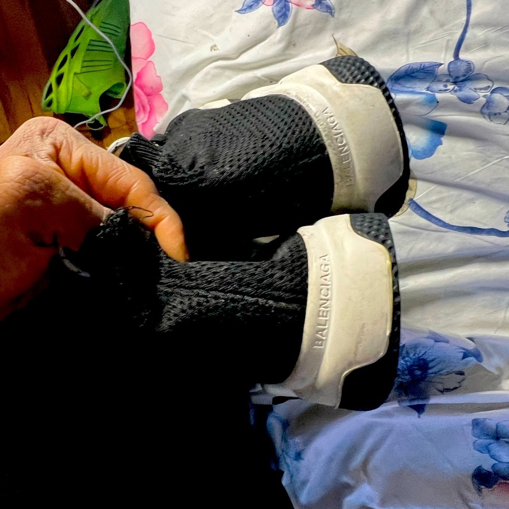 Balenciaga speed lace runner